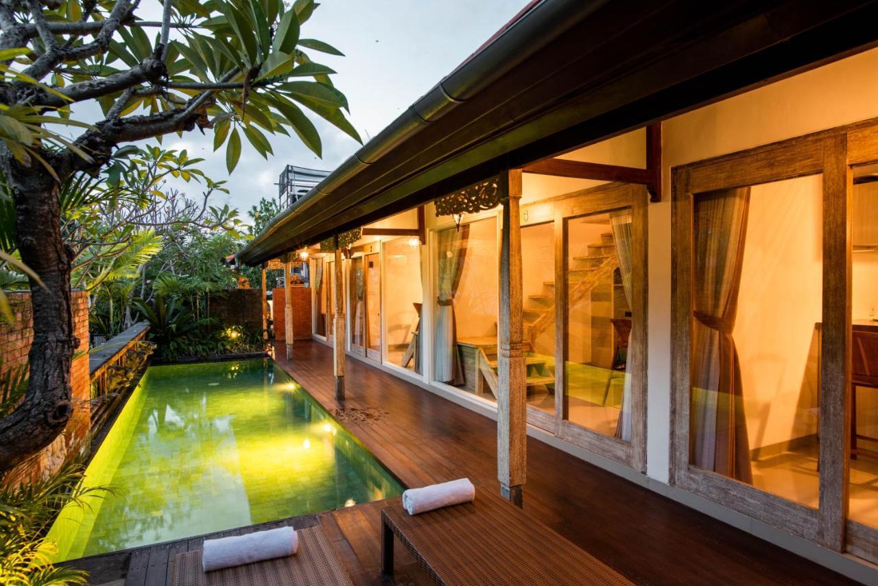 Istha Puri By Dwaraloka Villa Gianyar  Exterior photo