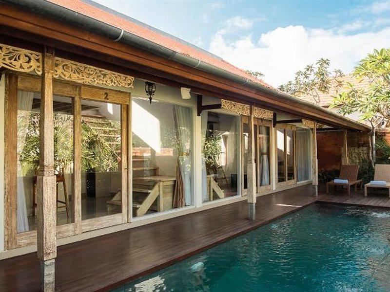 Istha Puri By Dwaraloka Villa Gianyar  Exterior photo